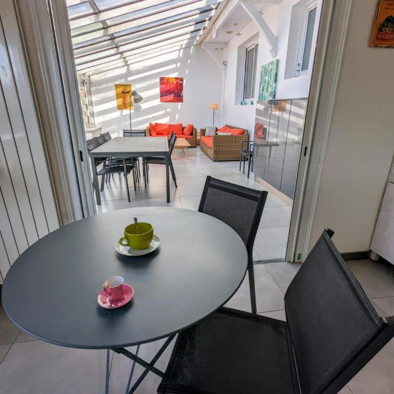 Magnifique maison avec piscine, idéalement située - Haus mit 4 Schlafzimmern - 26