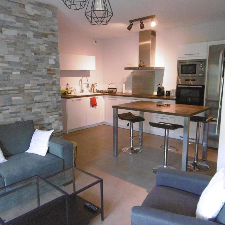 Charmant appartement 3 pièces à Sète avec terrasse et parking sécurisé - FR-1-472-153 - Appartement (5 Adultes) - 10