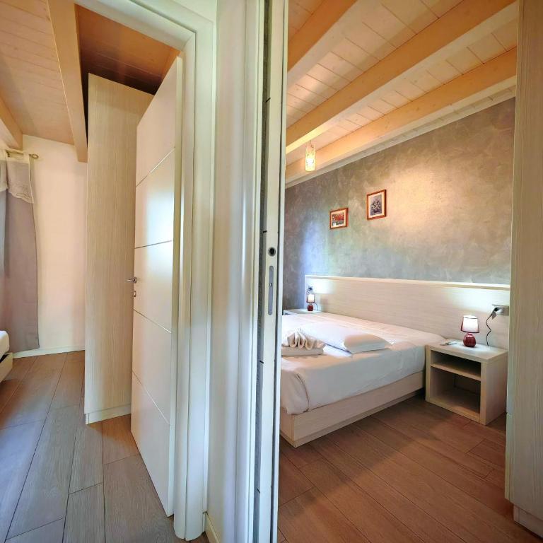 SG Luxury - Crystal Bay Apartment - Appartamento con 2 Camere da Letto e Vista Giardino - 12