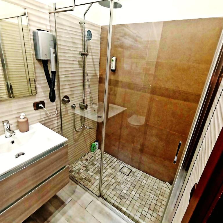 Top Apartments Roma 2 Metro A Free Parking - Appartamento con 1 Camera da Letto - 9