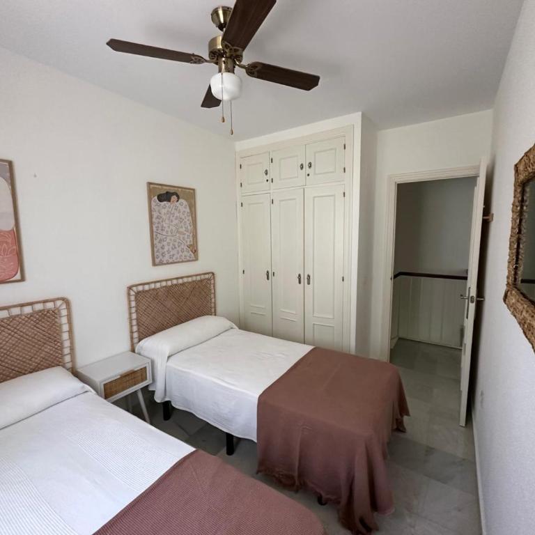 Chalet adosado en Novo Sancti Petri - Casa de 3 dormitorios - 14