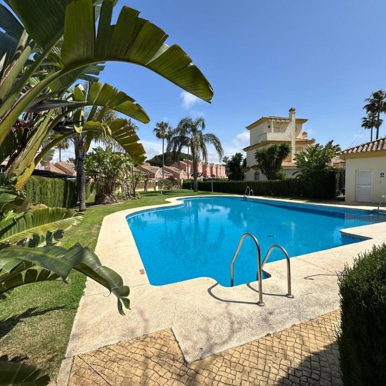 Chalet adosado en Novo Sancti Petri - Casa de 3 dormitorios - 16