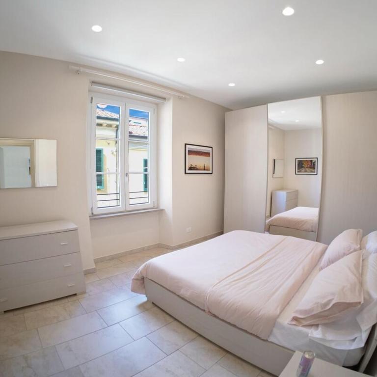 Yema Via di Mezzo, Lucca, Italy - One-Bedroom Apartment - 10