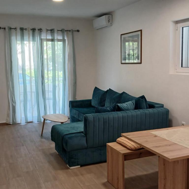 Apartments Tiha noć Kotor - One-Bedroom Apartment with Balcony - 5