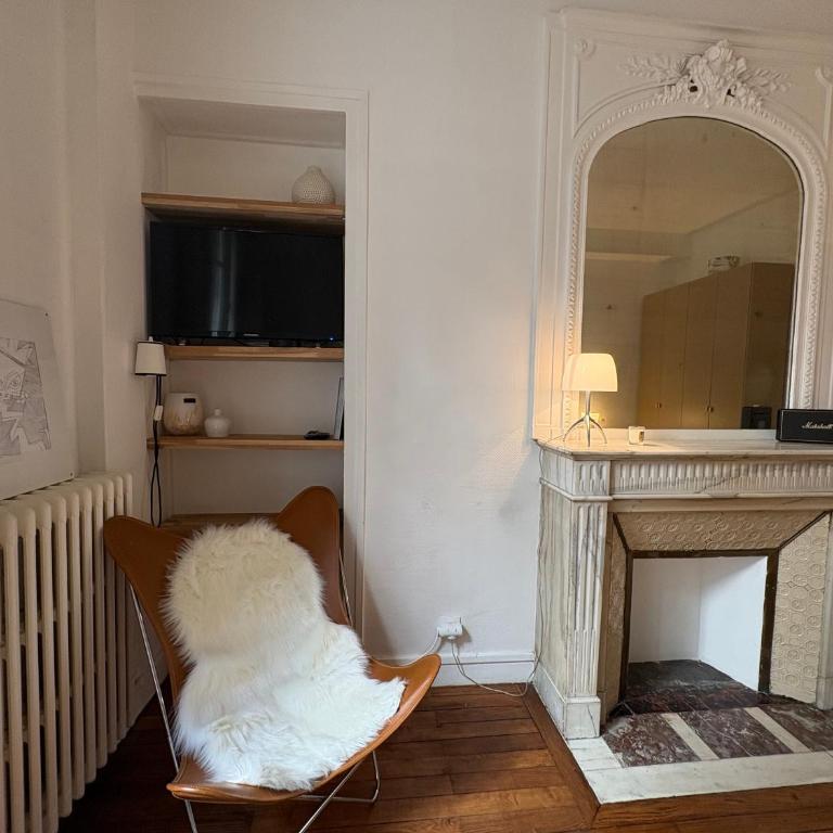 Comme une maison à deux pas de l'Arc de Triomphe - Appartement - 13