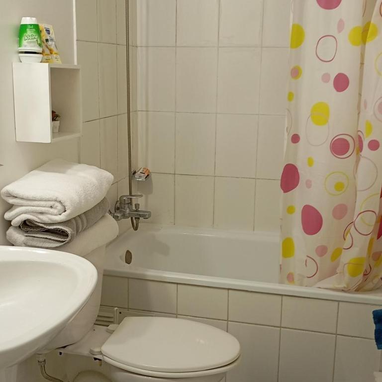 Stay in front of the Ñuble Metro, lines 5, 3 and 6 - Apartamento de 2 dormitorios - 8