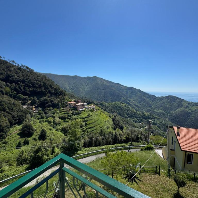 Affittacamere PZ - Camera Matrimoniale con Vista Mare - 9