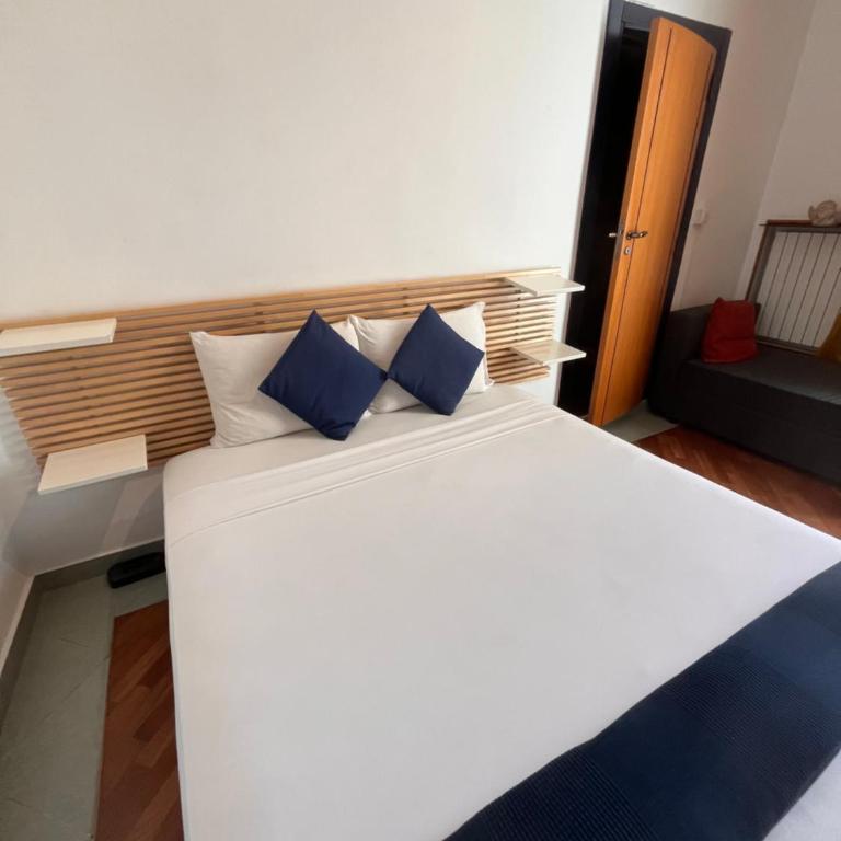 Nova21 - Deluxe Triple Room - 3