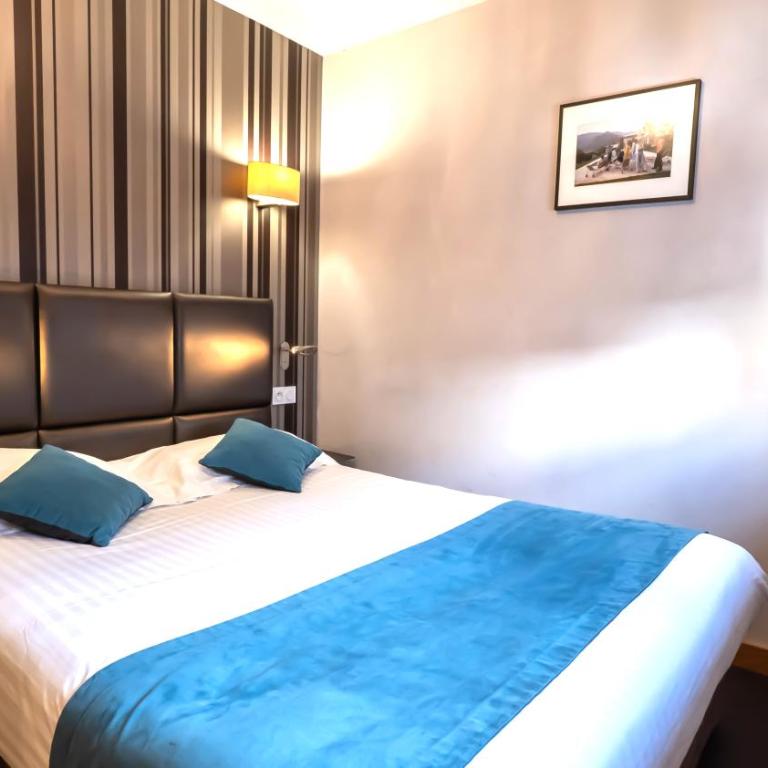 Hôtel d'Orléans - Chambre Double Confort - 3