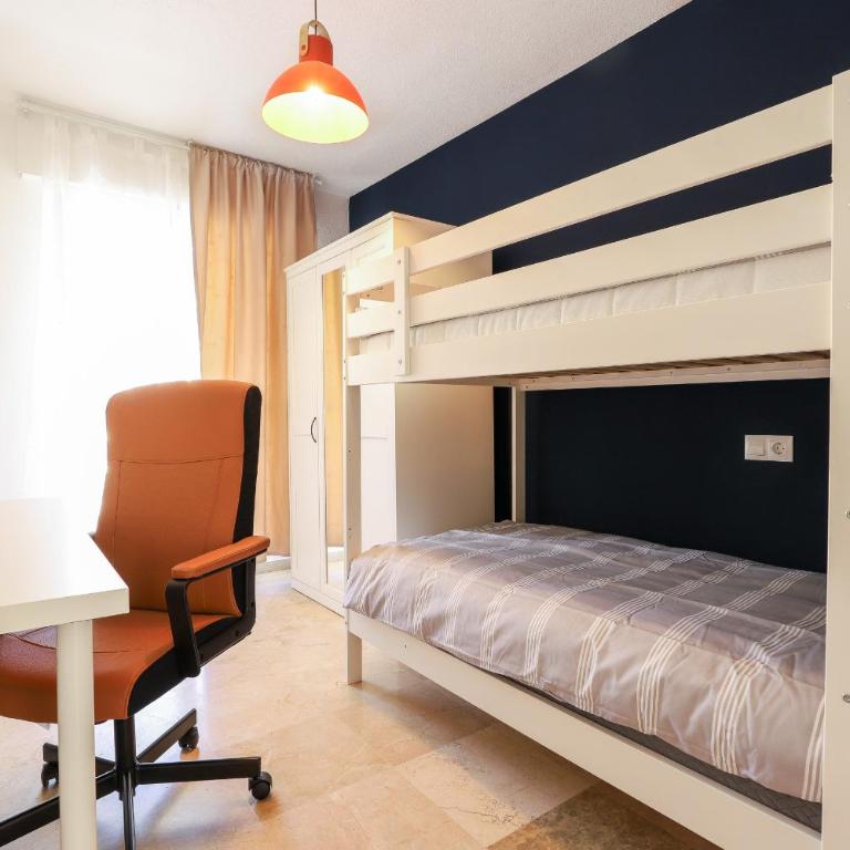 Camelia 3bed apartment - Fuengirola centre, 250m beach - Apartamento de 3 dormitorios con balcón - 18