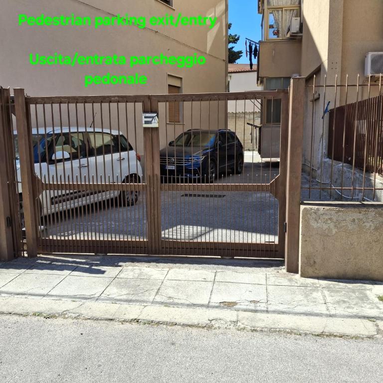 Ricky House - One-Bedroom Apartment - 55