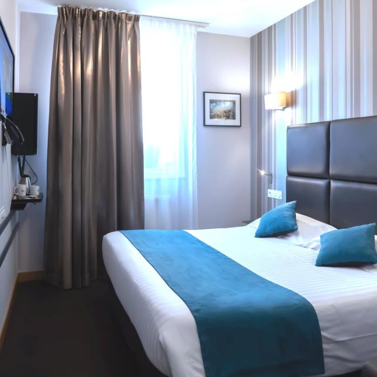Hôtel d'Orléans - Chambre Double Supérieure - 9