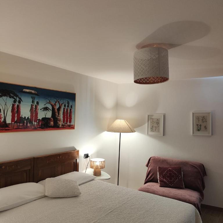 B&B Ai Castagni - Camera Superior Matrimoniale/Doppia con Letti Singoli con Vista Montagna - 1