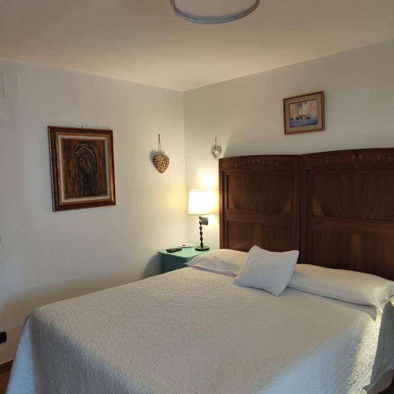 B&B Ai Castagni - Camera Comfort Matrimoniale/Doppia con Letti Singoli - 3