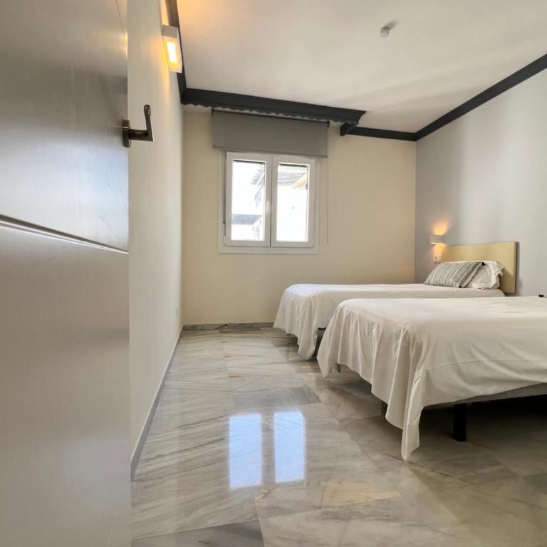 Jardines del Puerto Apartment for up to 6, totally refurbished 2025, gardens, pools, garage, wifi - Apartamento Deluxe - 41