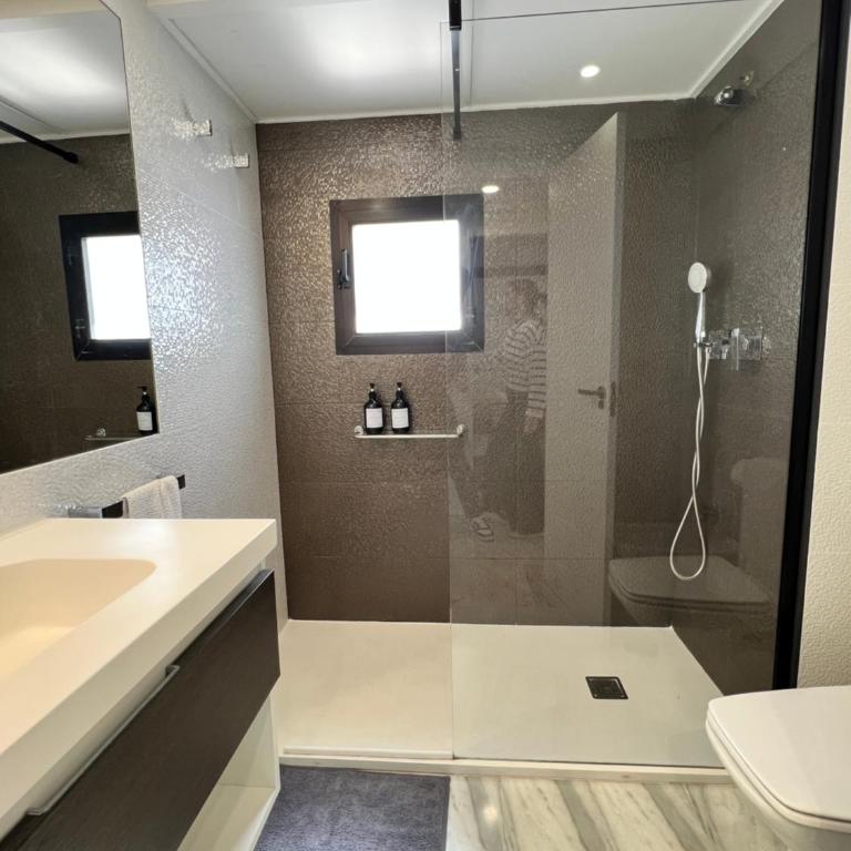 Jardines del Puerto Apartment for up to 6, totally refurbished 2025, gardens, pools, garage, wifi - Apartamento Deluxe - 54