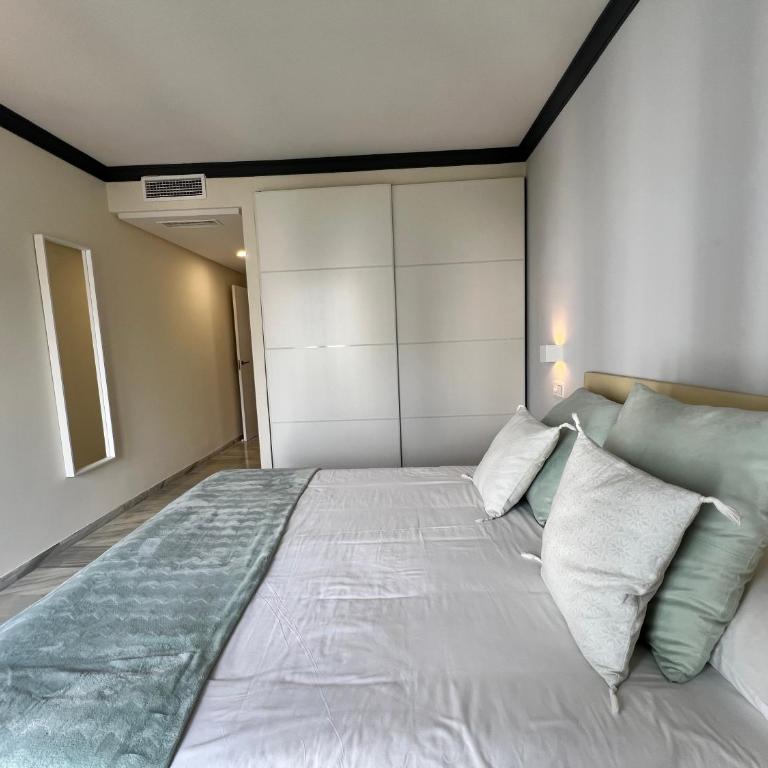 Jardines del Puerto Apartment for up to 6, totally refurbished 2025, gardens, pools, garage, wifi - Apartamento Deluxe - 35