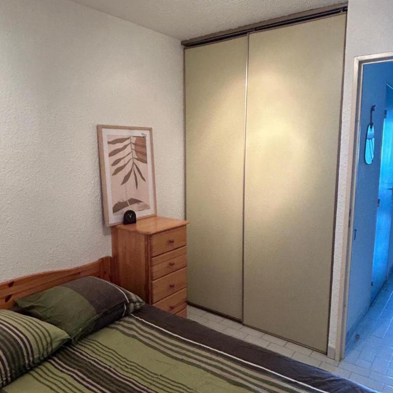 Appt t2 cabine parking privée superbe vue canal - Appartement 2 Chambres - 10