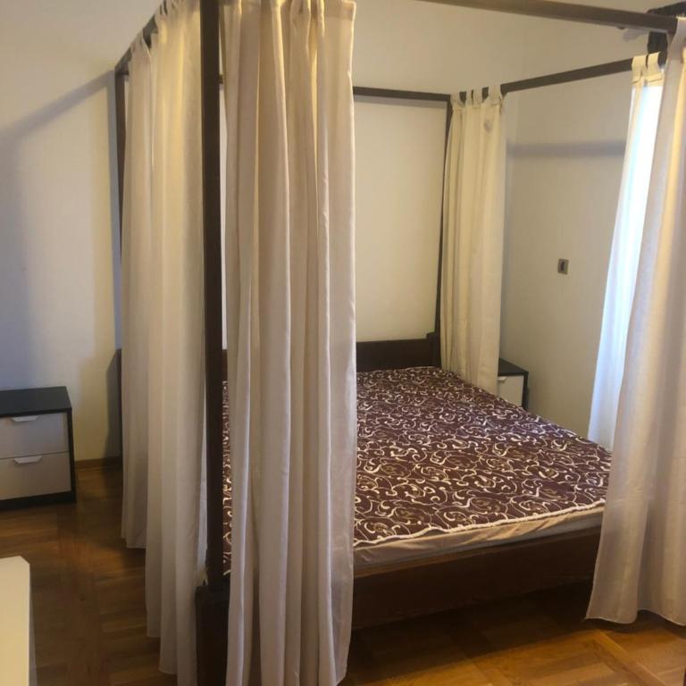 Cozy 150m2 Apartment , 2 Parking places - Apartman sa 3 Spavaće Sobe - 21