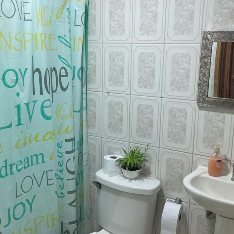dream location - One-Bedroom Apartment - 3