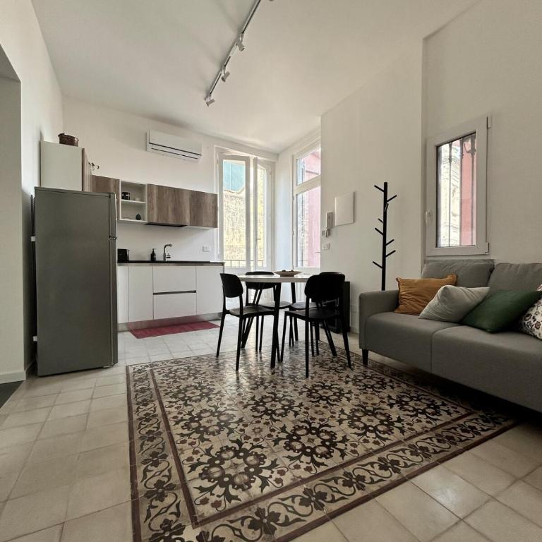 Sunshine Apartment Acireale - Appartamento con 1 Camera da Letto - 1