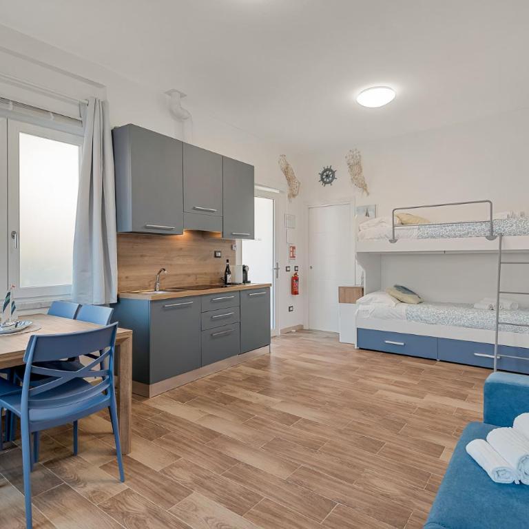 Villa Perla - Camera Familiare - 12