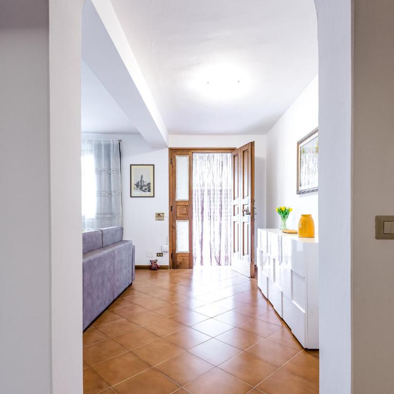 Hostly-Il Viale-Garden House between Pisa e Lucca - Two-Bedroom Superior Apartment - 11