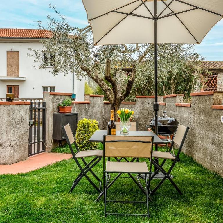 Hostly-Il Viale-Garden House between Pisa e Lucca - Two-Bedroom Superior Apartment - 47