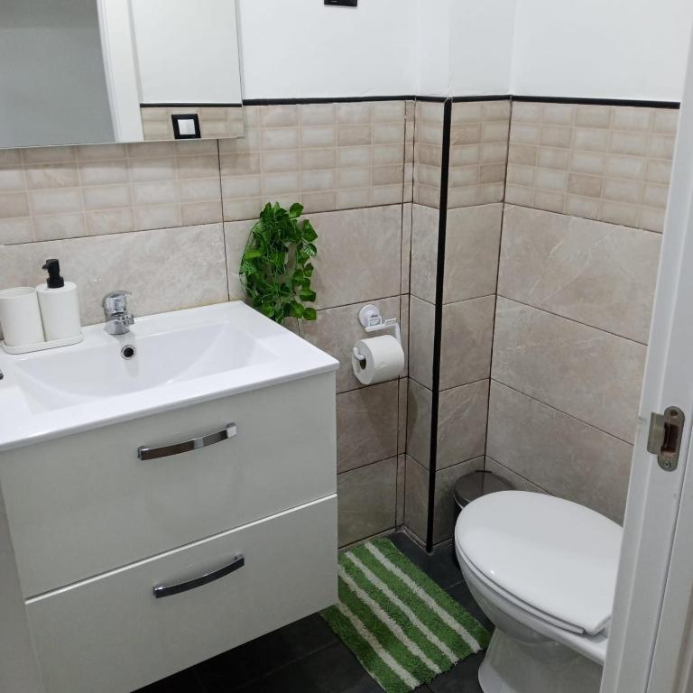 Madrid Stay - One-Bedroom Apartment - 1