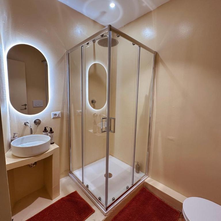Villa Adelaide Lakeview - Deluxe Double or Twin Room - 10