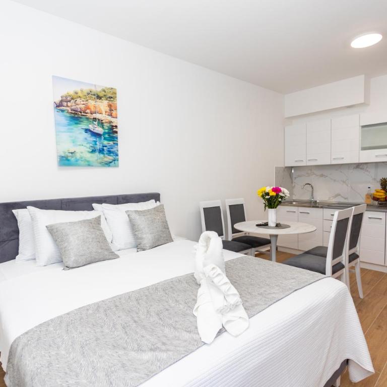Apartments Ivo Herceg Novi - Studio - 4