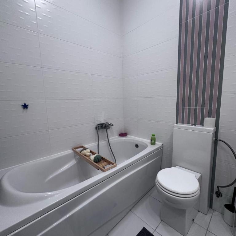 Triplex with garden and parking - Two-Bedroom Apartment - 13