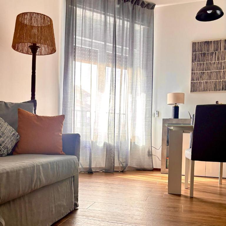 modern renovated home near city center & transit - Appartamento - 10