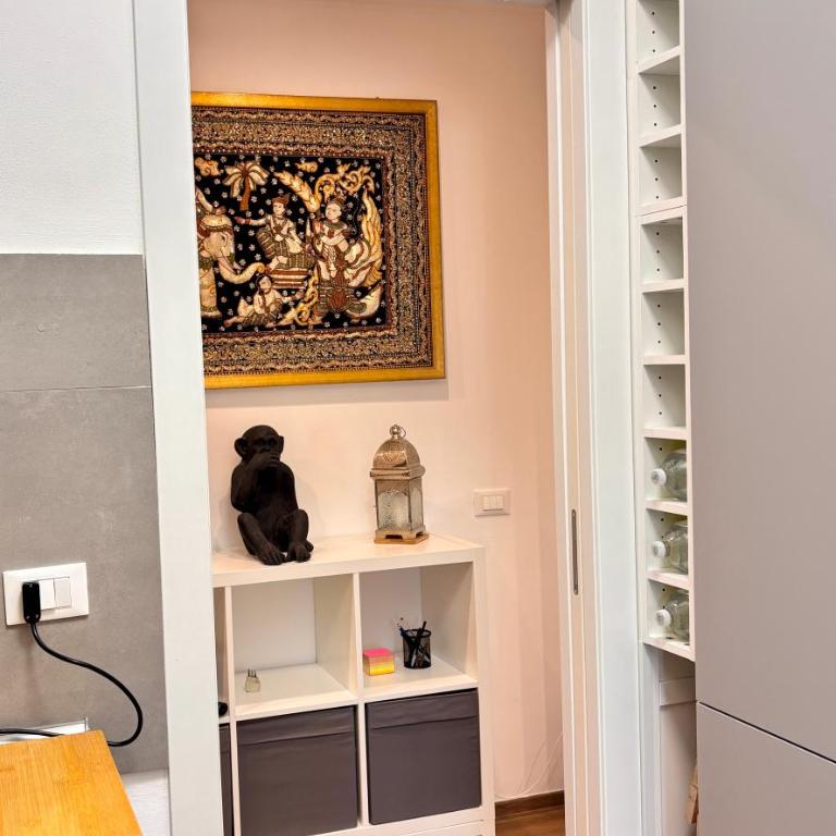 modern renovated home near city center & transit - Appartamento - 18