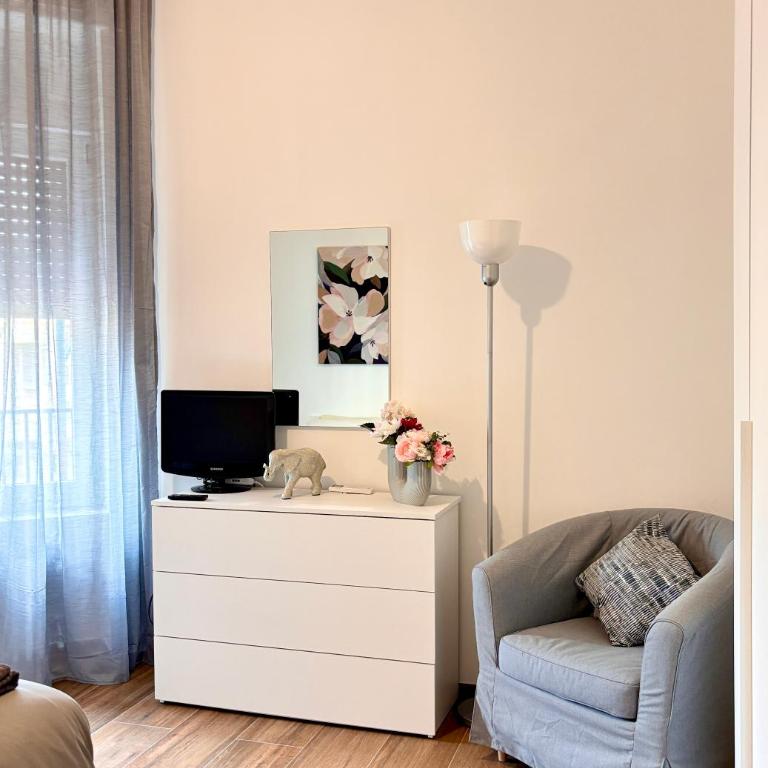 modern renovated home near city center & transit - Appartamento - 39