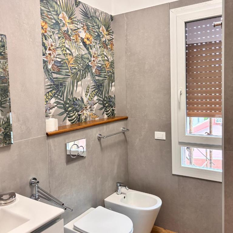 modern renovated home near city center & transit - Appartamento - 47