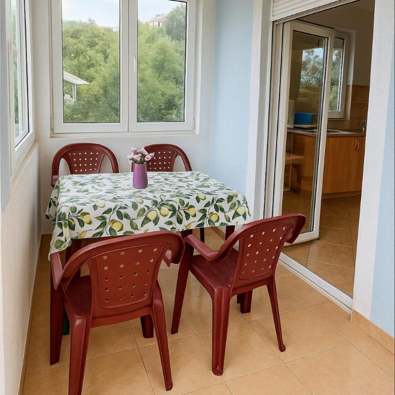 Apartments Lejla - Četvorokrevetna Soba sa Balkonom - 5