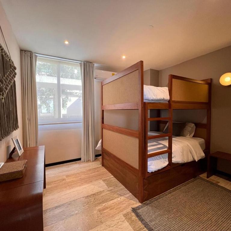 Penthouse Om - Three-Bedroom Apartment - 3