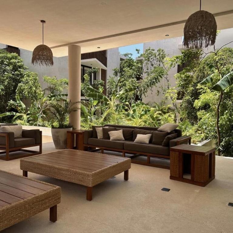 Penthouse Om - Three-Bedroom Apartment - 6