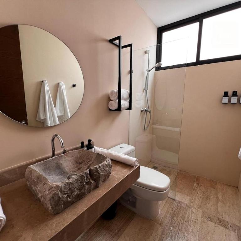 Penthouse Om - Three-Bedroom Apartment - 29