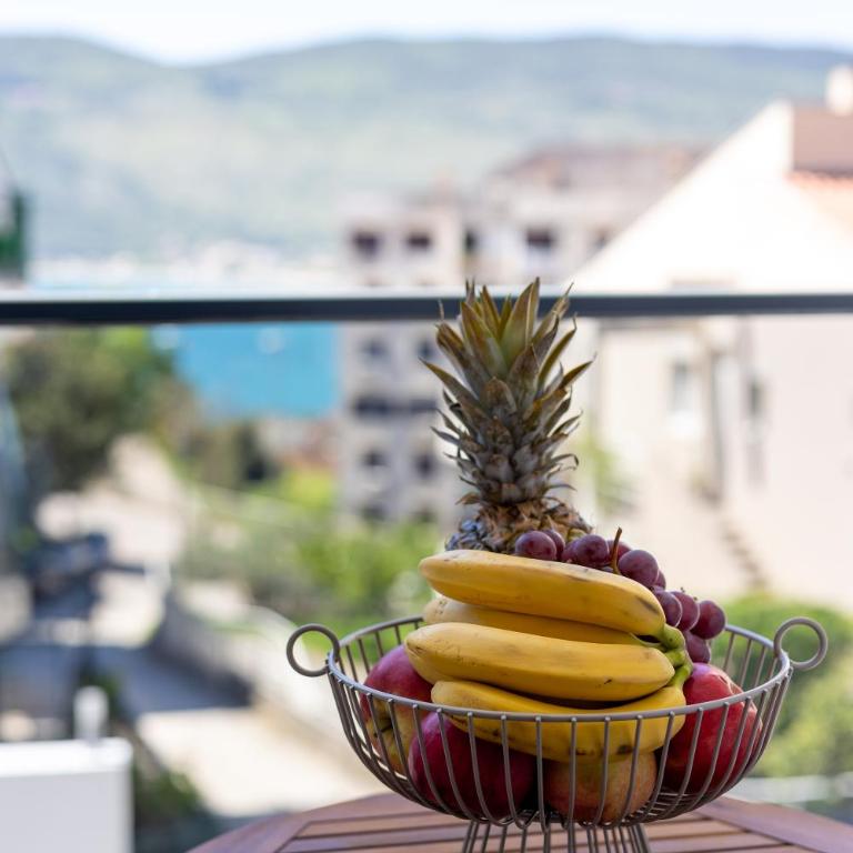 Apartments Ivo Herceg Novi - Two-Bedroom Apartment with Balcony and Sea View - 8