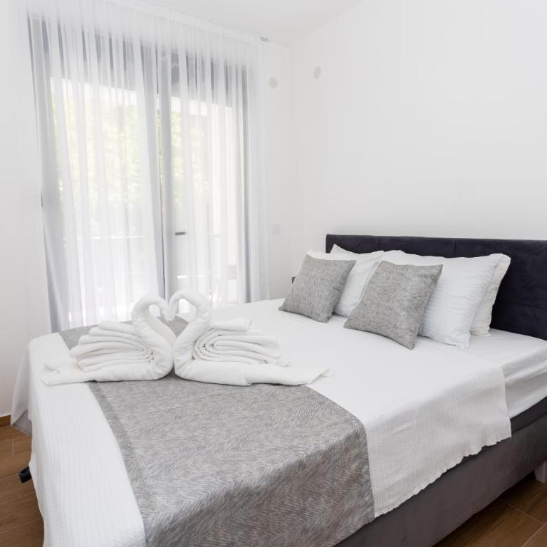 Apartments Ivo Herceg Novi - One-Bedroom Apartment with Garden View - 15