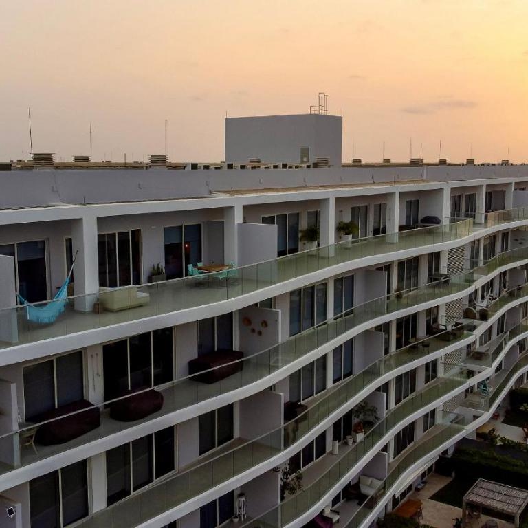 Condominio frente al mar con acceso directo a la playa Morros IO - Apartamento de 2 dormitorios con terraza y vistas al mar - 25