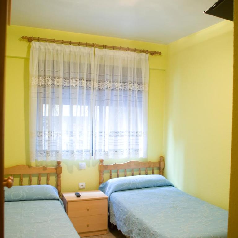 Pensión Aries II - Habitación Doble - 1 o 2 camas - 7