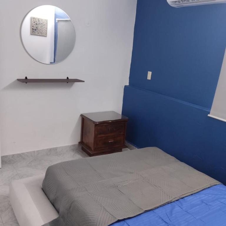 Casa León - Habitación Doble con baño privado - 4