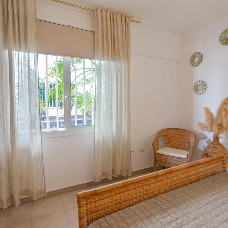La Caleta Ocean Front Apartment with Sea View & Terrace - Apartamento de 1 dormitorio - 17