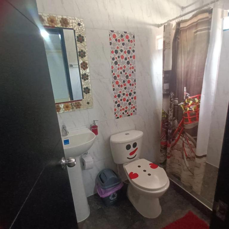 Casa privada para hasta veintitrés personas - Casa - 5