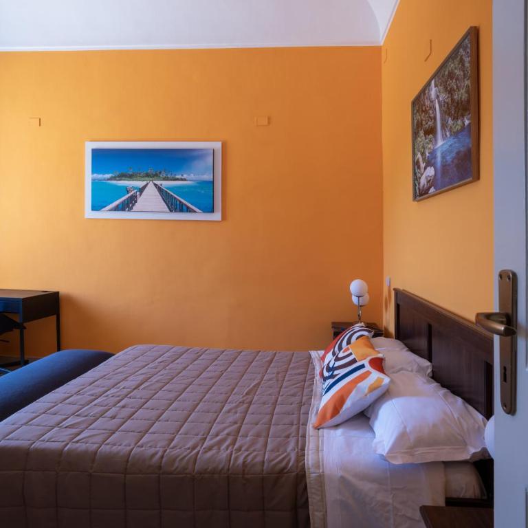 Quirin's Apartments - Two-Bedroom Apartment - 57