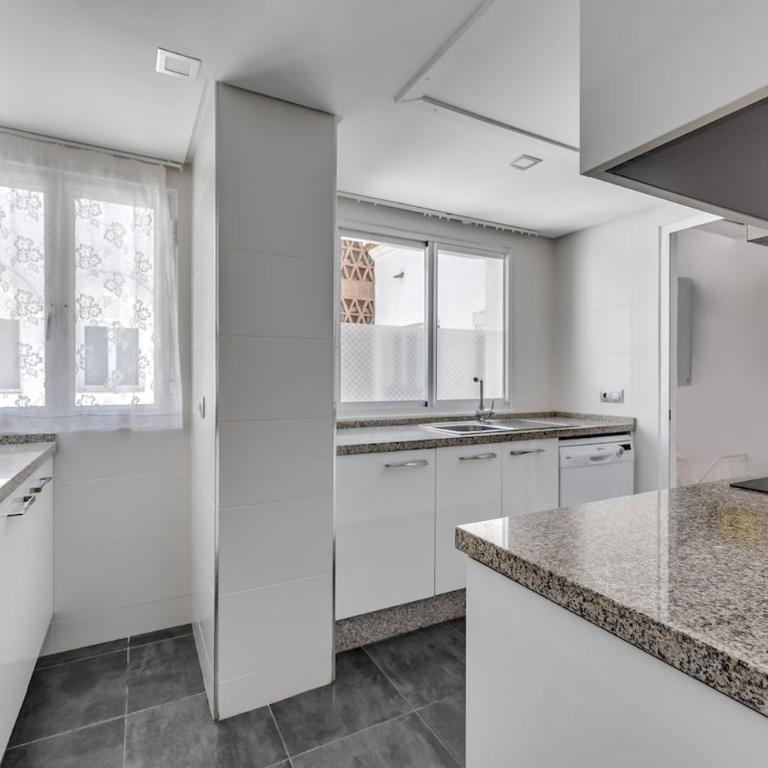 Puerto Marina Sea Views - Two-Bedroom Apartment with Terrace and Sea View - 37