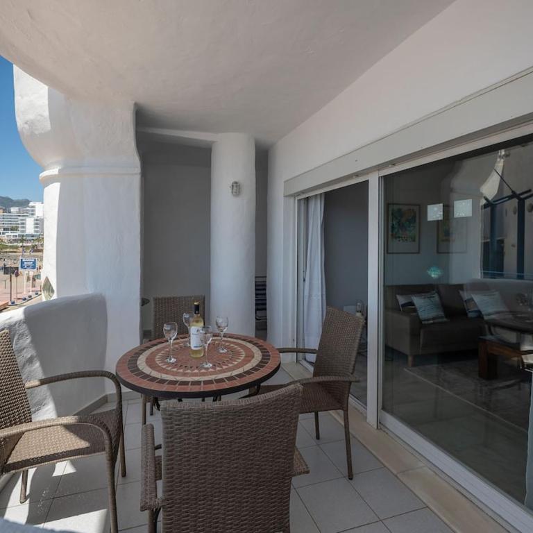 Puerto Marina Sea Views - Two-Bedroom Apartment with Terrace and Sea View - 39